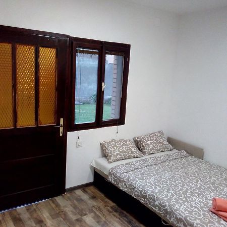 Apartment Minimal Нови-Сад Экстерьер фото